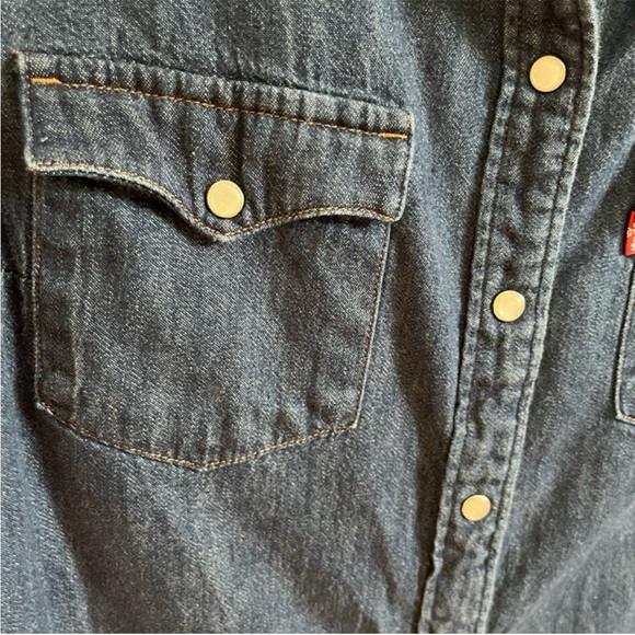 Levi's Larissa western shirt blue denim short sleeves dark wash snaps - Picture 3 of 8